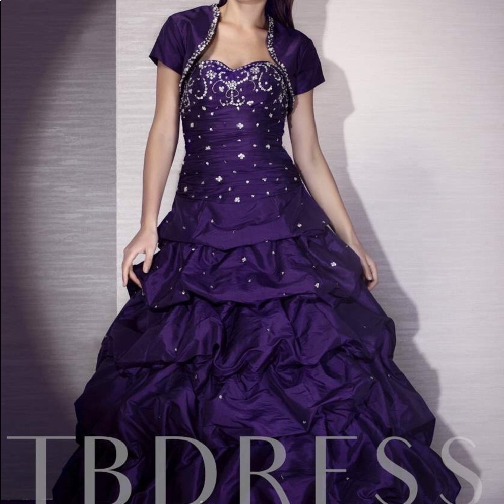 Beautiful Quinceañera/wedding/prom dress